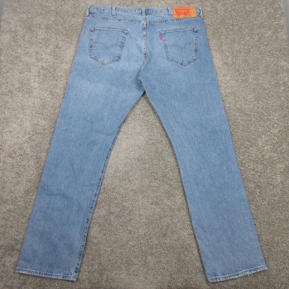 Levis Jeans Mens 38x32 Blue 501 Button Fly Original Straight Faded Denim‎ Pants